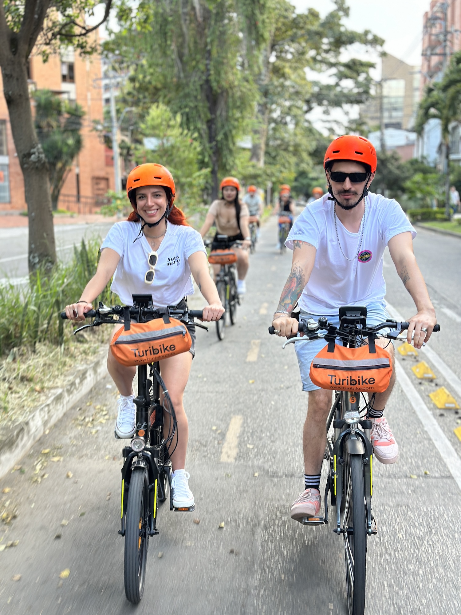 Tour Gastronomico en Bicicleta Electrica en Medellin